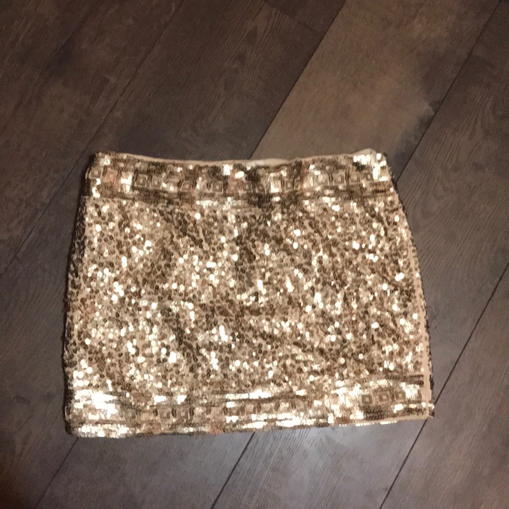Sequined skirt